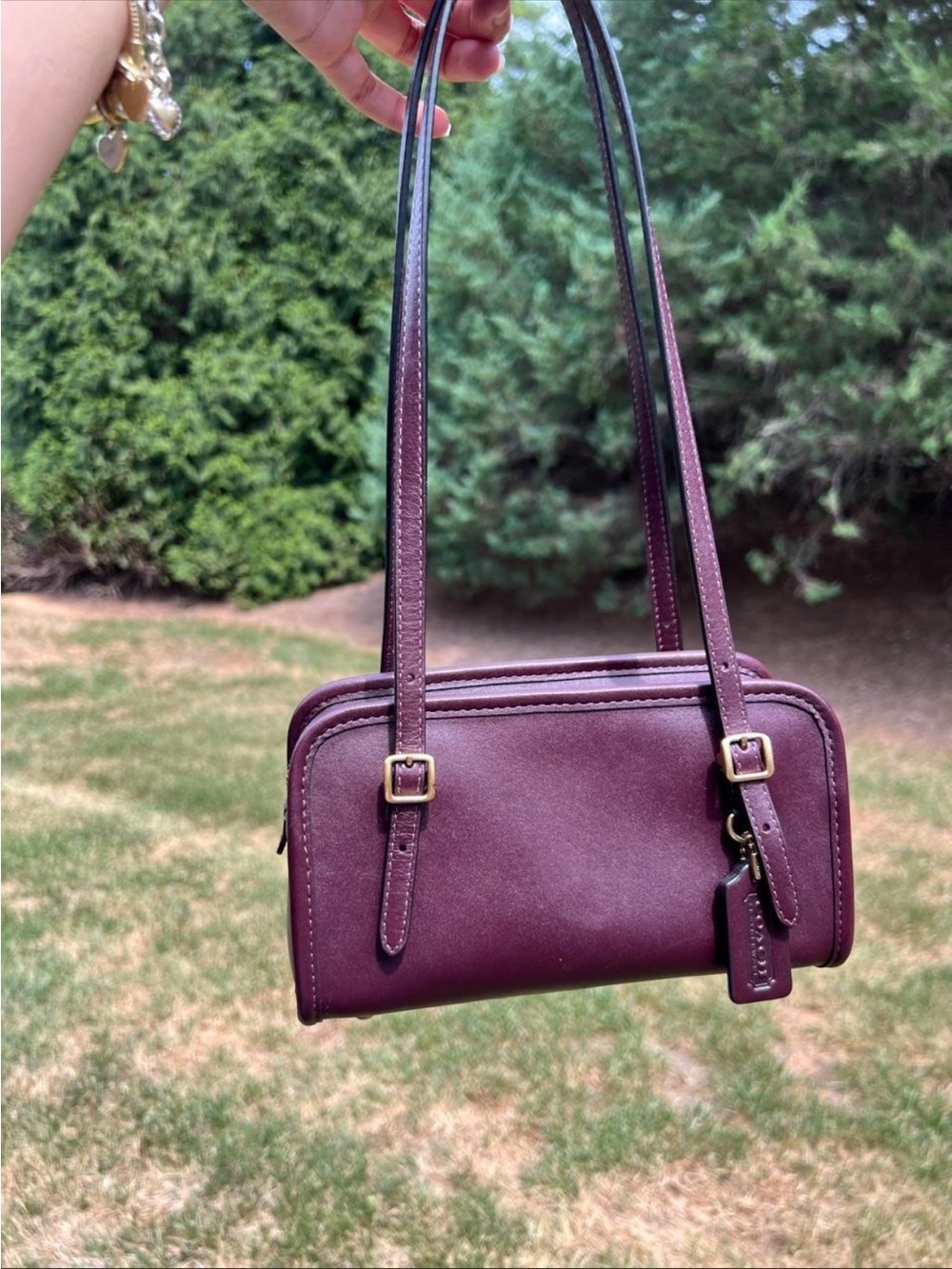 Coach Swing bag in black currant